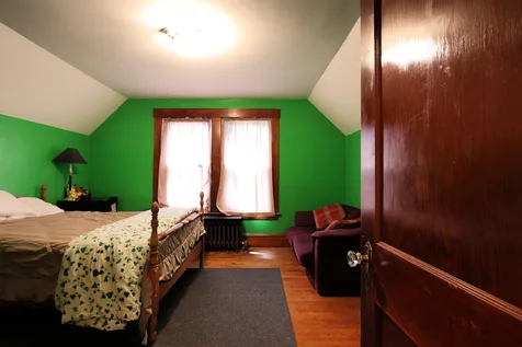 24 Fifth Avenue St. Johnsbury VT 05819