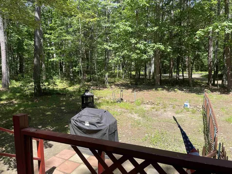 135 Pine River Path Effingham NH 03882