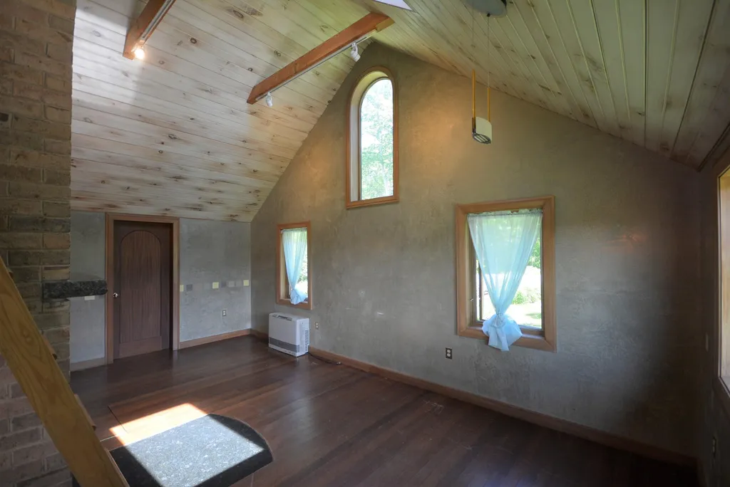 255 Peverly Road Northfield NH 03276