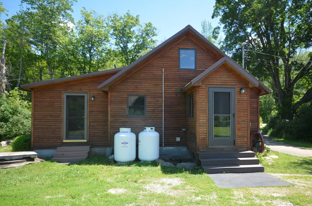 255 Peverly Road Northfield NH 03276