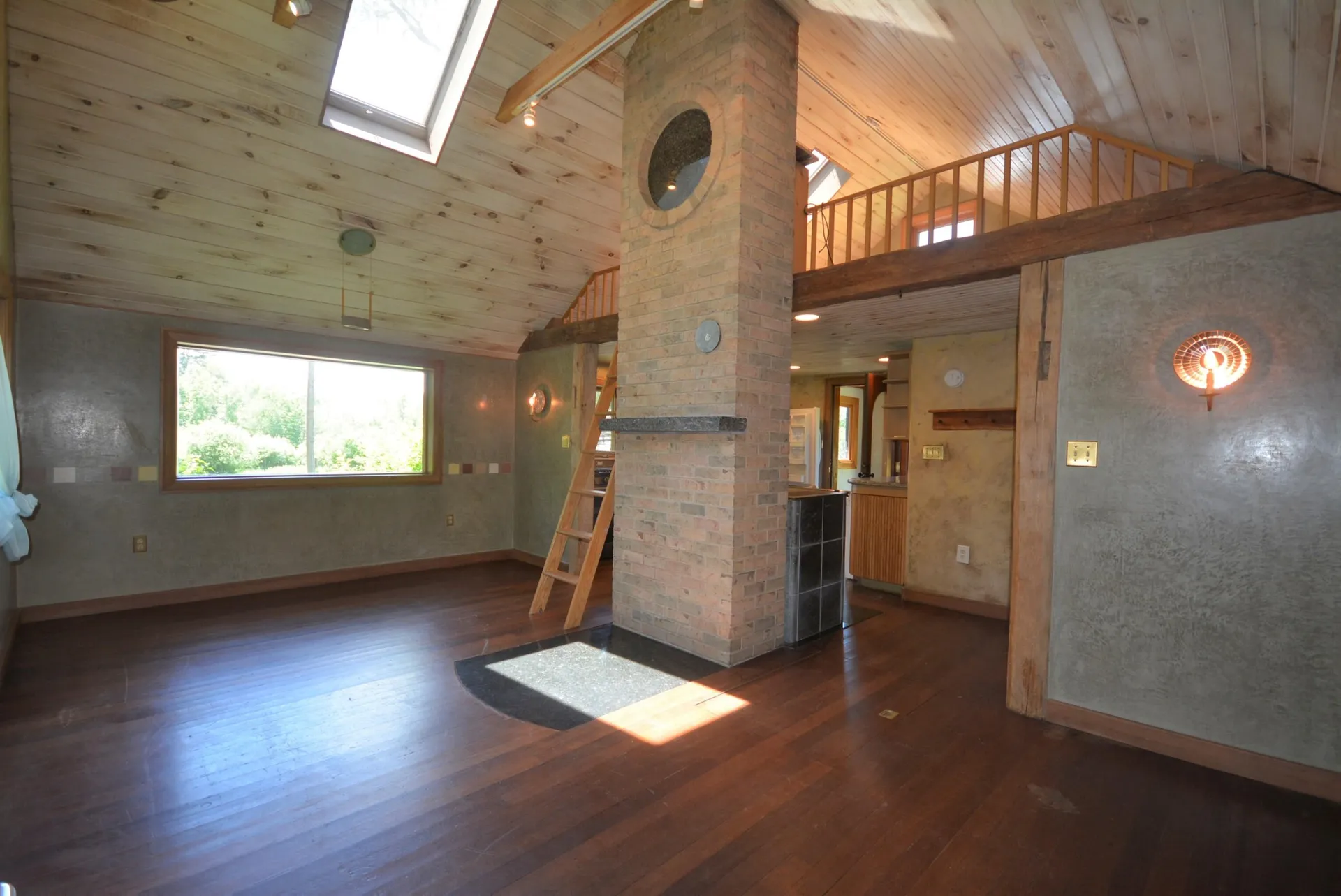 255 Peverly Road Northfield NH 03276