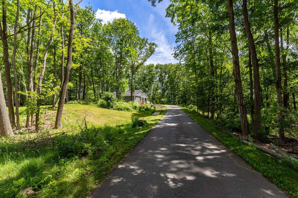 9 Adams Road Kittery ME 03904