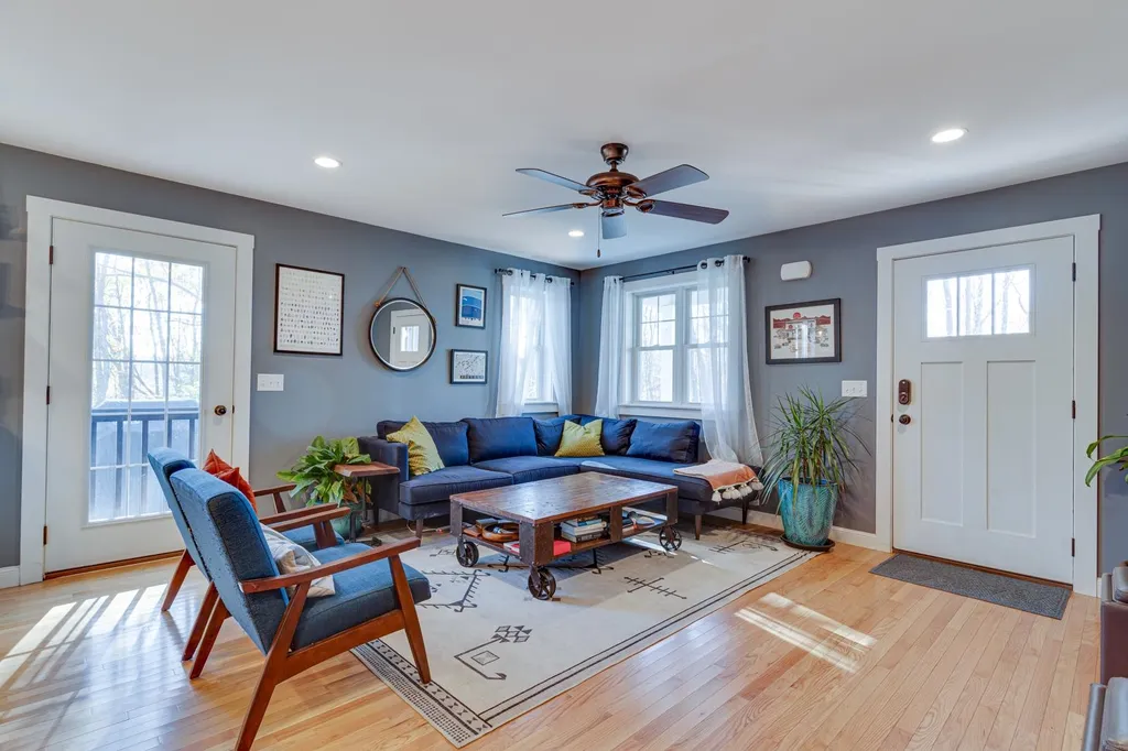 9 Adams Road Kittery ME 03904