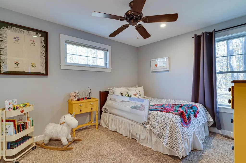 9 Adams Road Kittery ME 03904