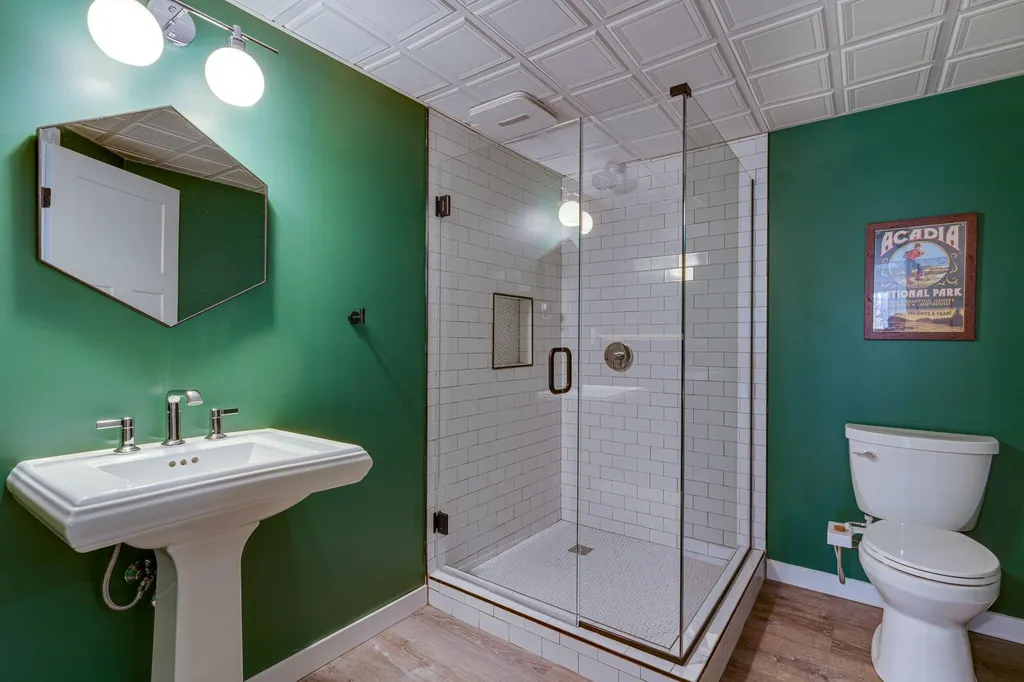 9 Adams Road Kittery ME 03904