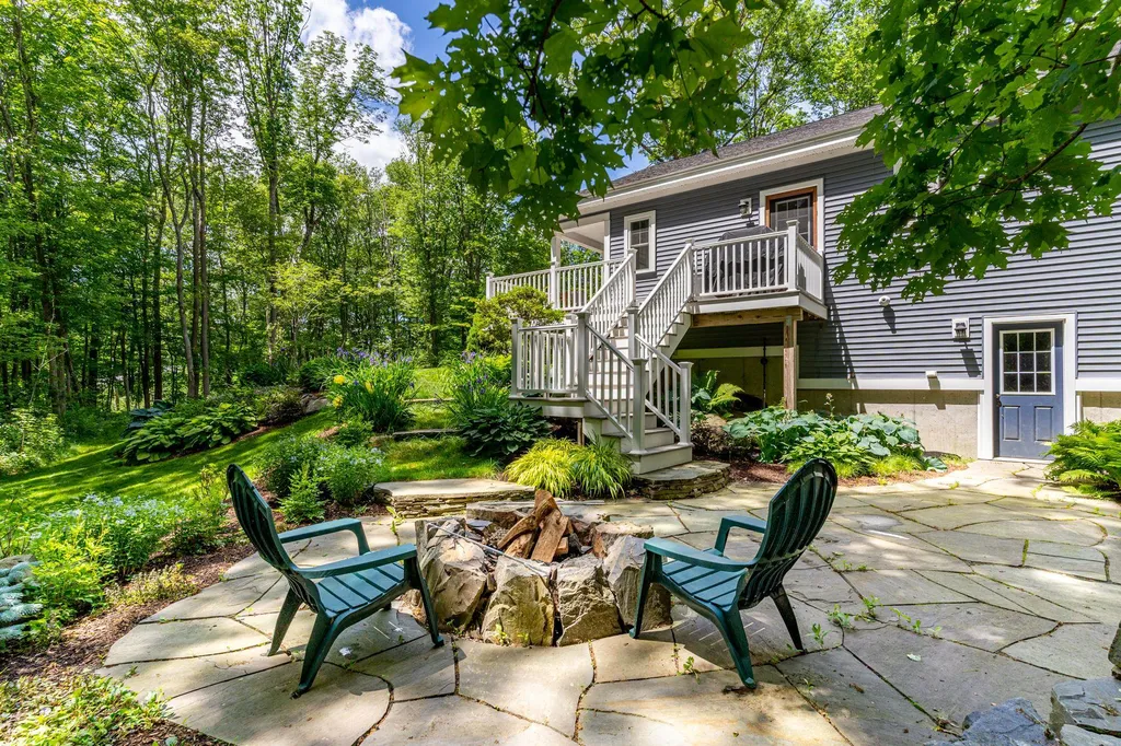 9 Adams Road Kittery ME 03904
