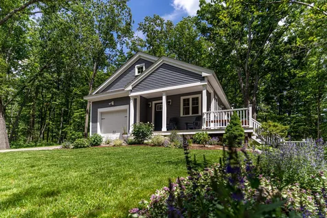 9 Adams Road Kittery ME 03904