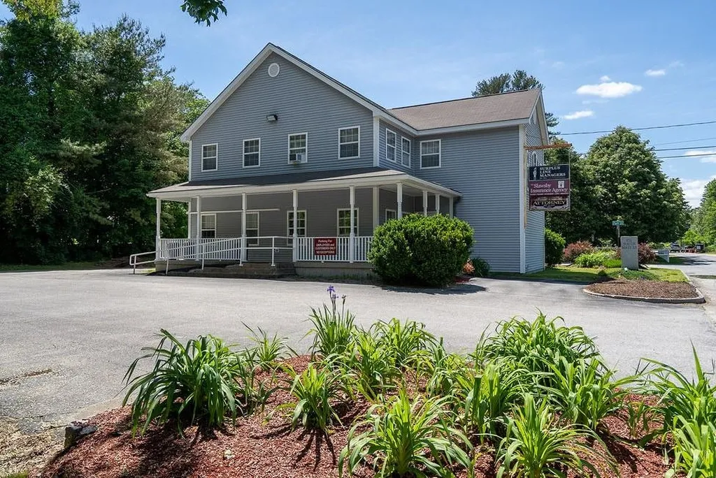 152 S Mast Street Goffstown NH 03045