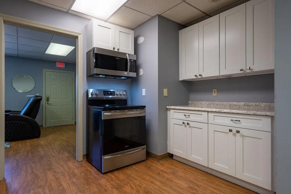 152 S Mast Street Goffstown NH 03045