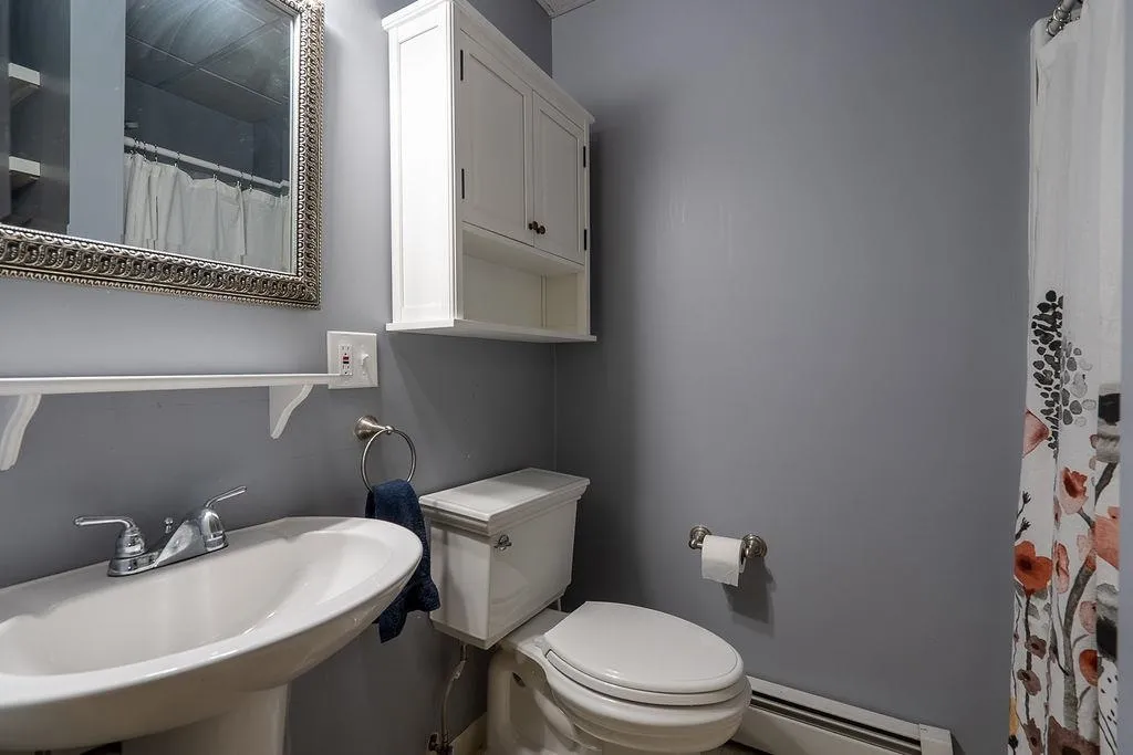 152 S Mast Street Goffstown NH 03045