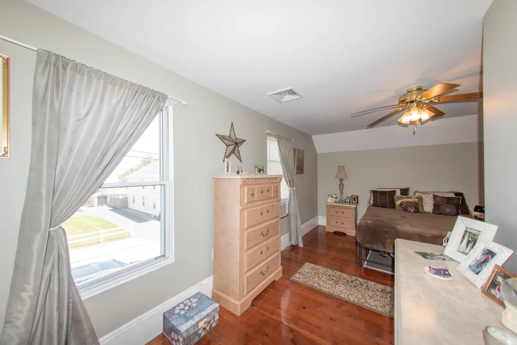 148 Lafayette Street Manchester NH 03102