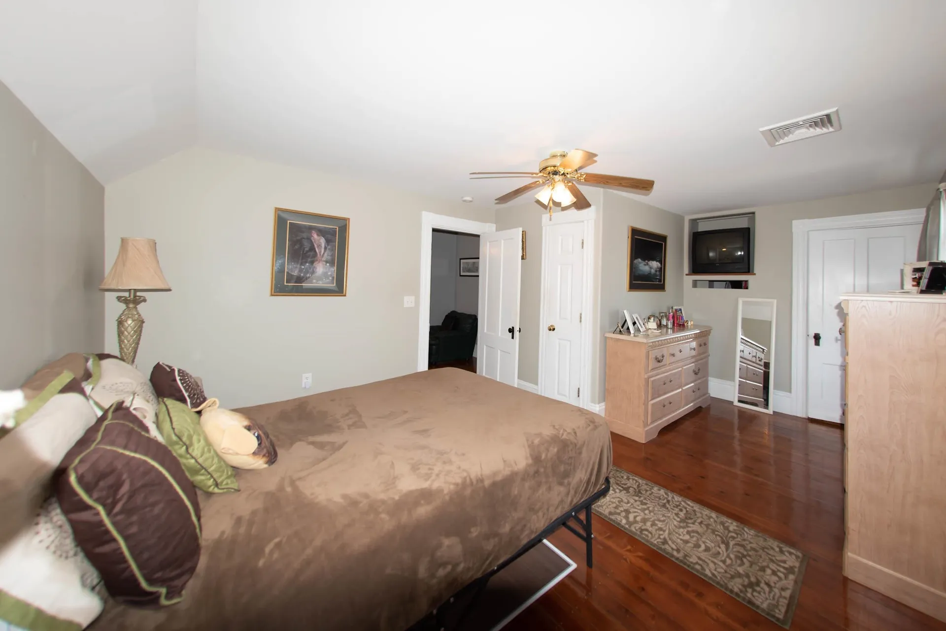 148 Lafayette Street Manchester NH 03102