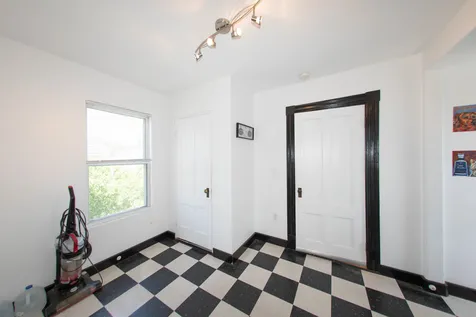 148 Lafayette Street Manchester NH 03102