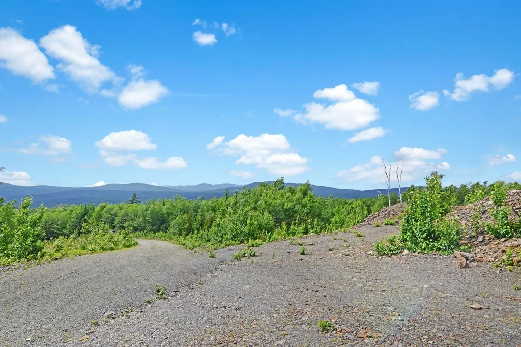 333 Osgood Farm Road Littleton NH 03561