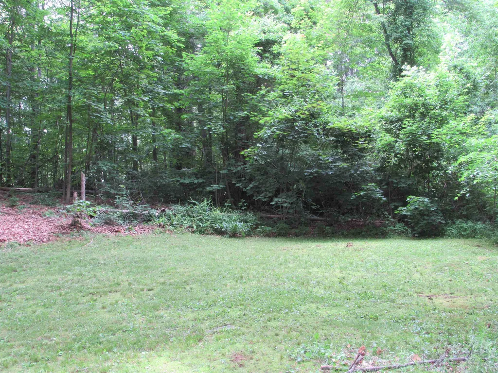 163 Tina Drive Pembroke NH 03275
