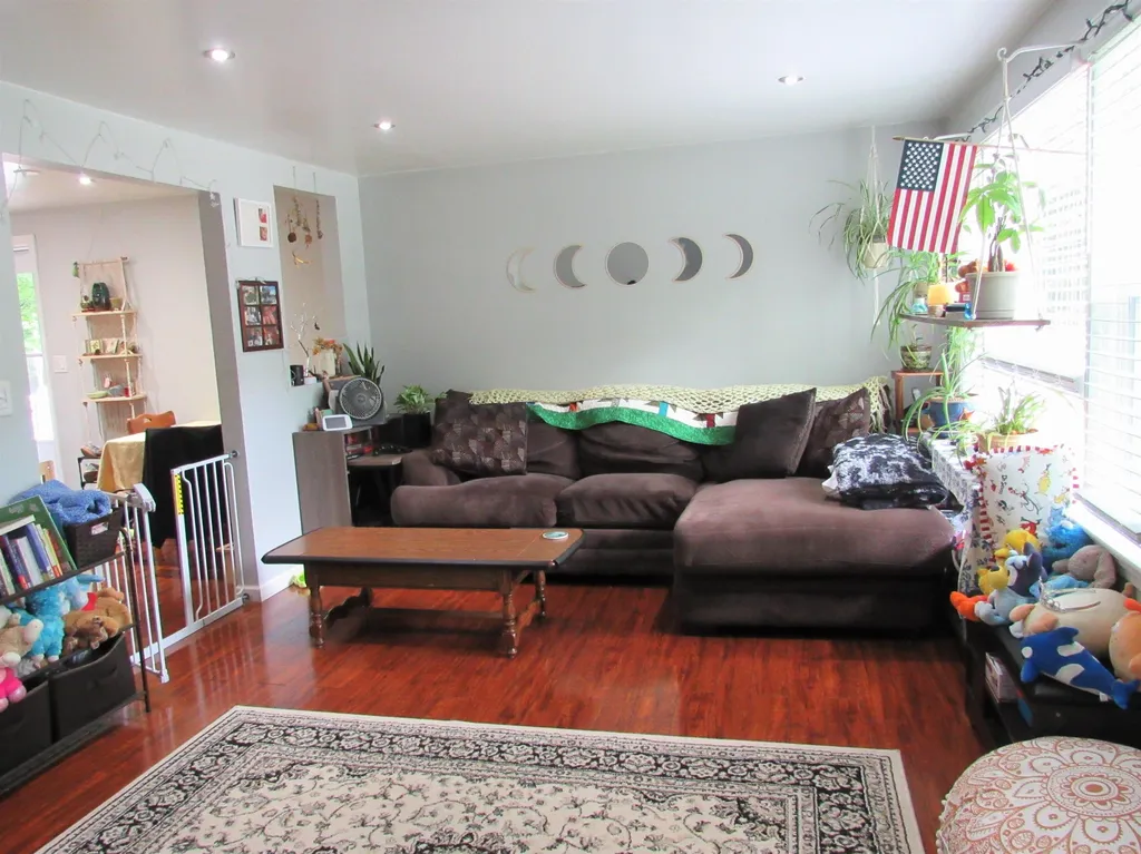163 Tina Drive Pembroke NH 03275