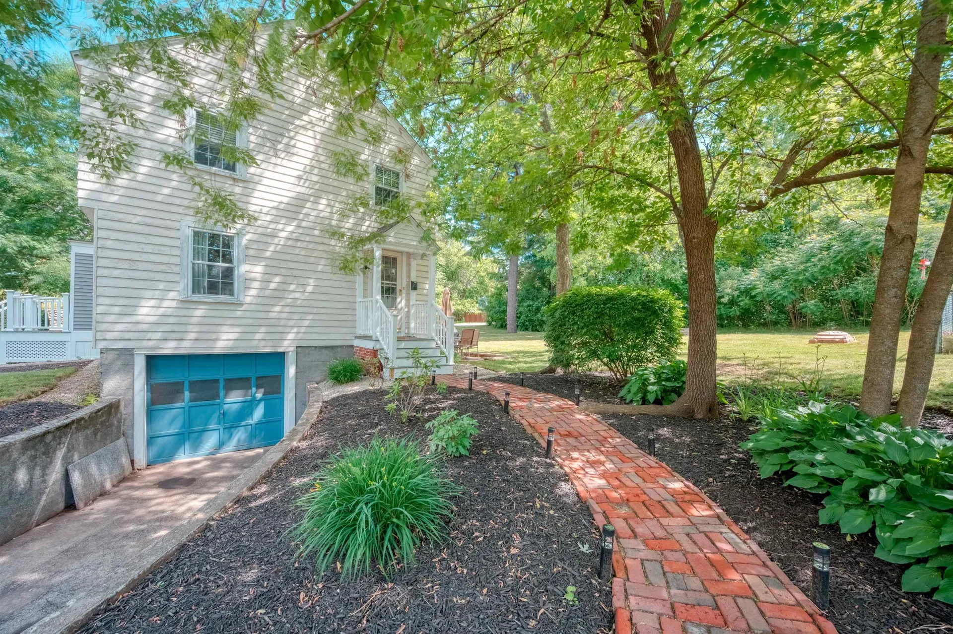 19 Boyd Road Derry NH 03038