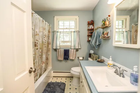 38 Currier Avenue Peterborough NH 03458