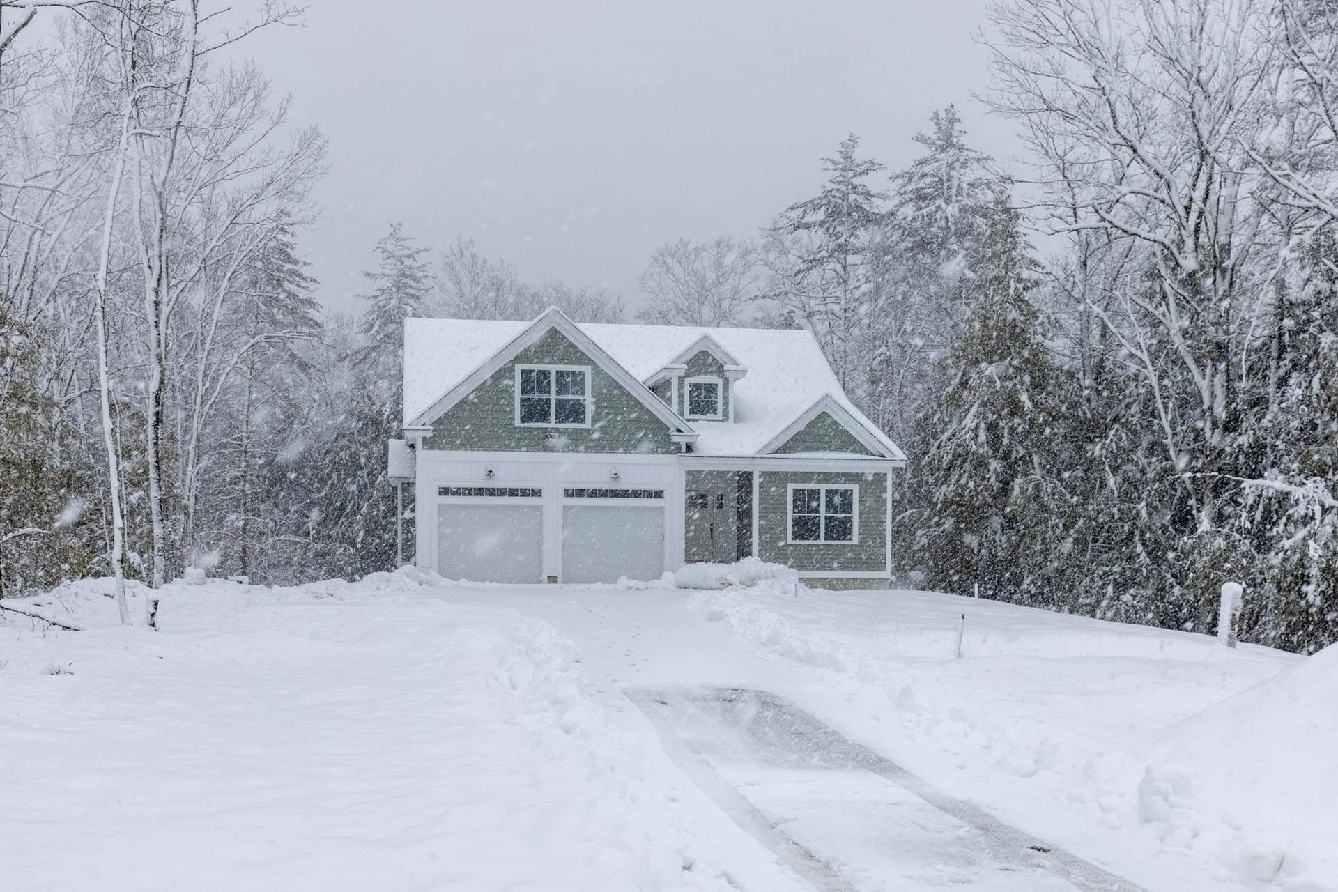 22 Signature Drive Barrington NH 03825