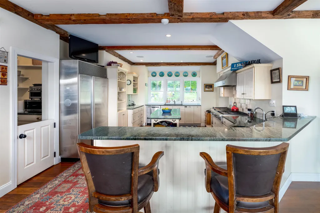 884 Wade Pasture Road Stowe VT 05672