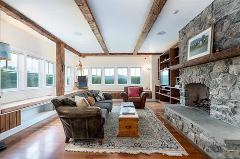 884 Wade Pasture Road Stowe VT 05672