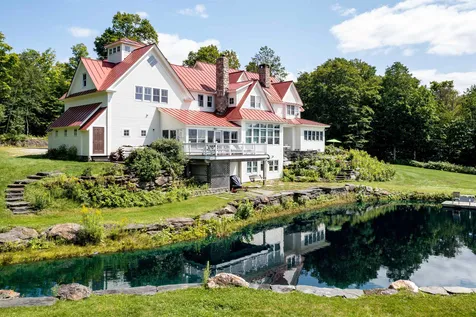 884 Wade Pasture Road Stowe VT 05672