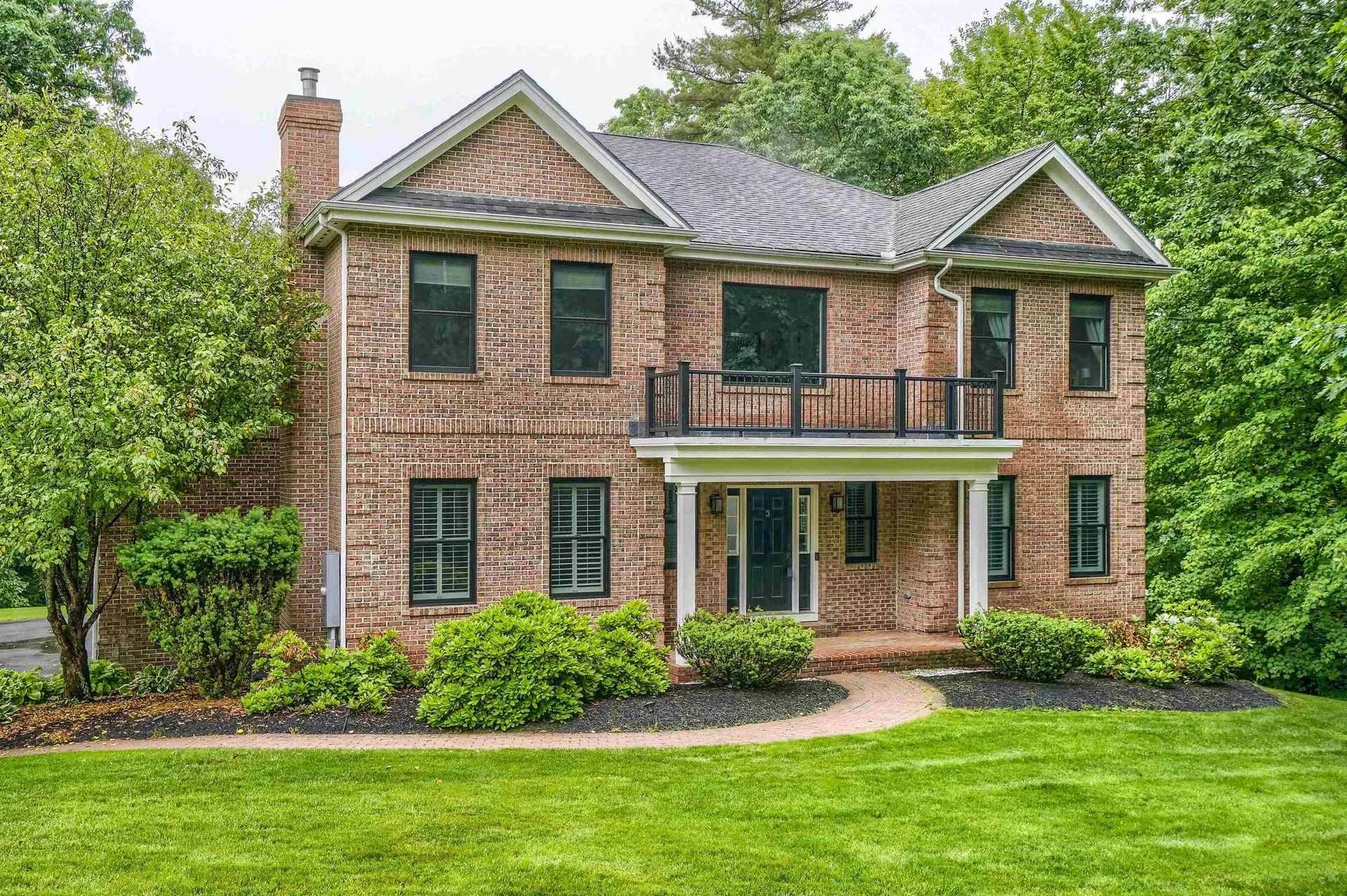 3 Chablis Court Bedford NH 03110