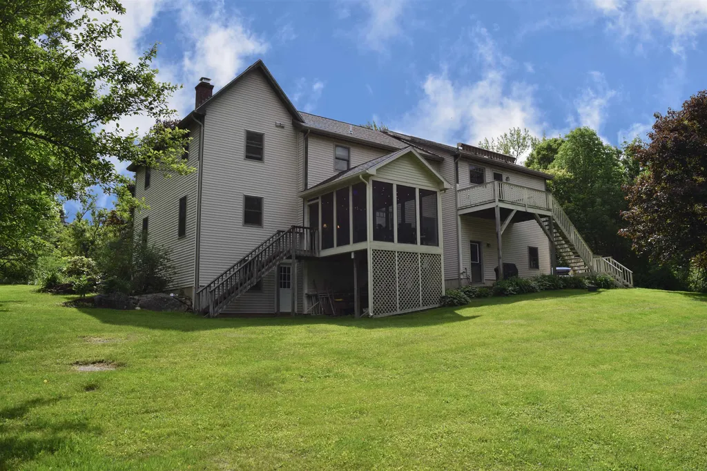 354 Browns Trace Jericho VT 05465