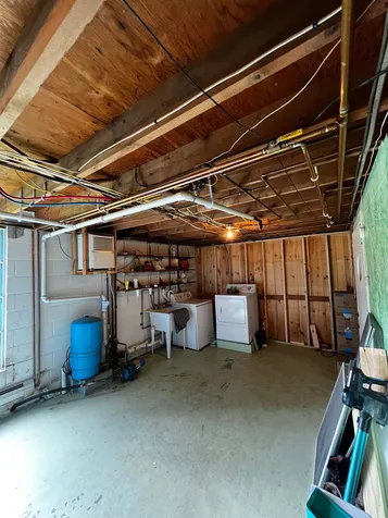 745 Chester Road Springfield VT 05156