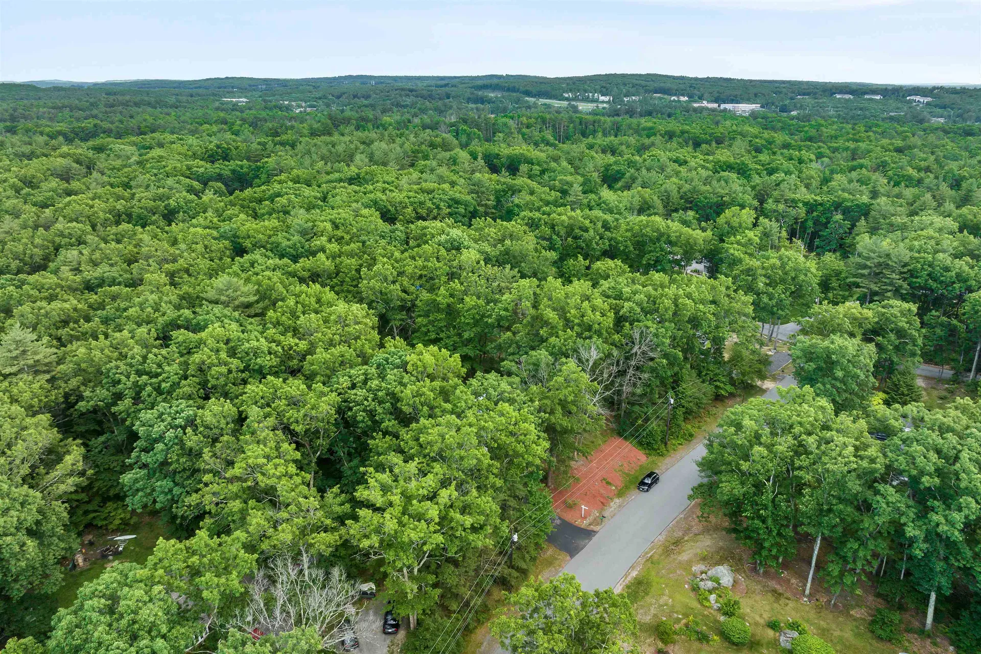4 Lance Avenue Londonderry NH 03053