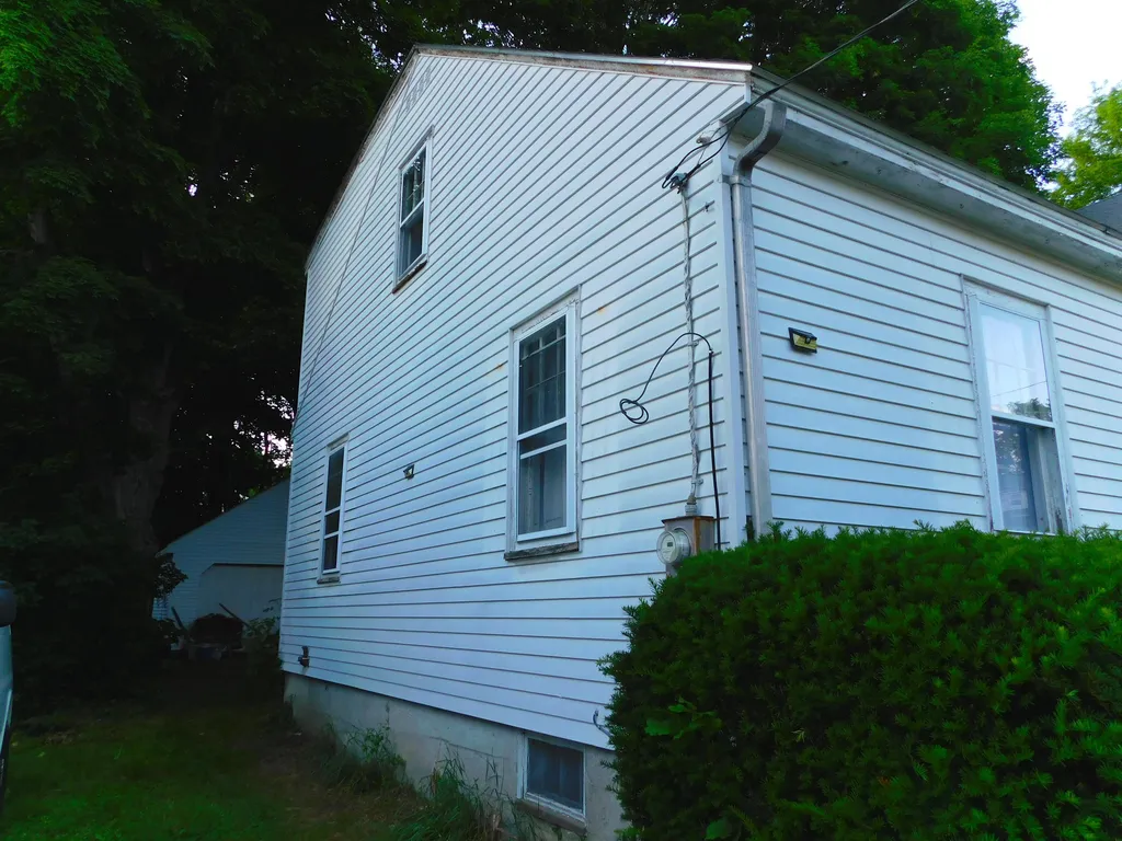 21 Fremont Street Somersworth NH 03878