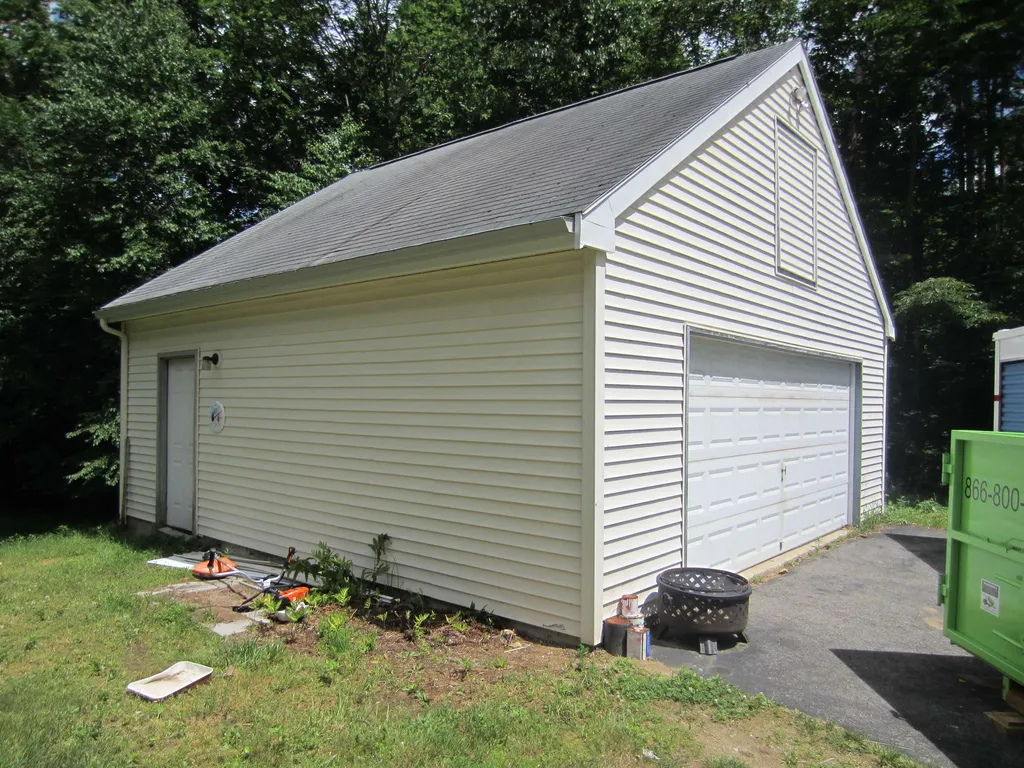 68 Corbett Road Barrington NH 03825