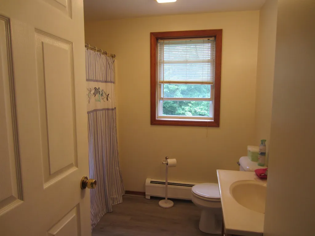 68 Corbett Road Barrington NH 03825