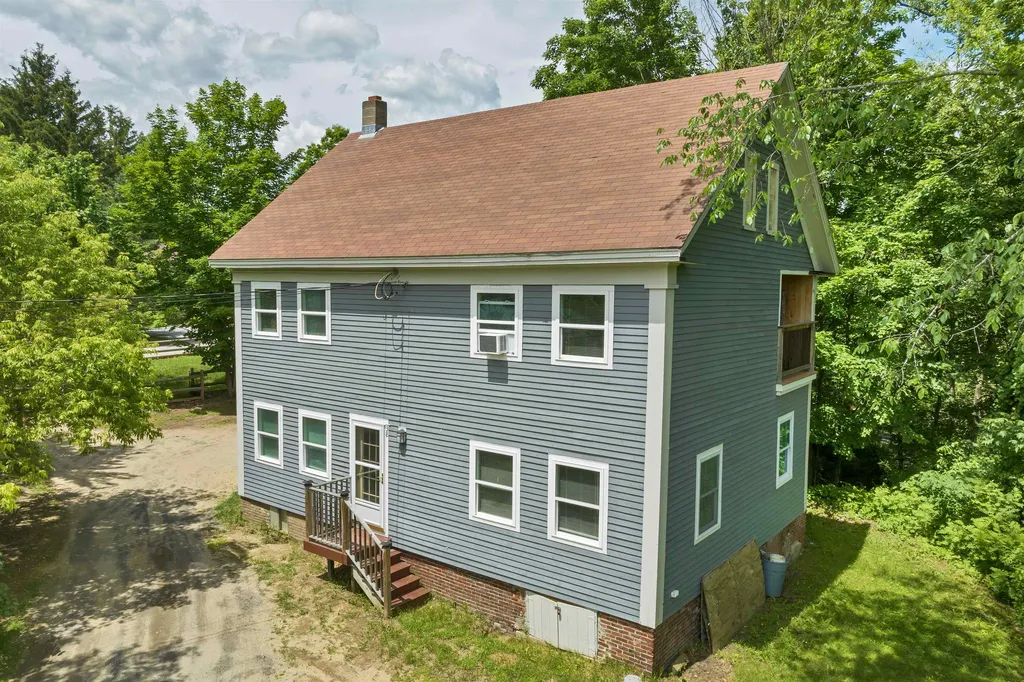 38 Mill Street Ashland NH 03217