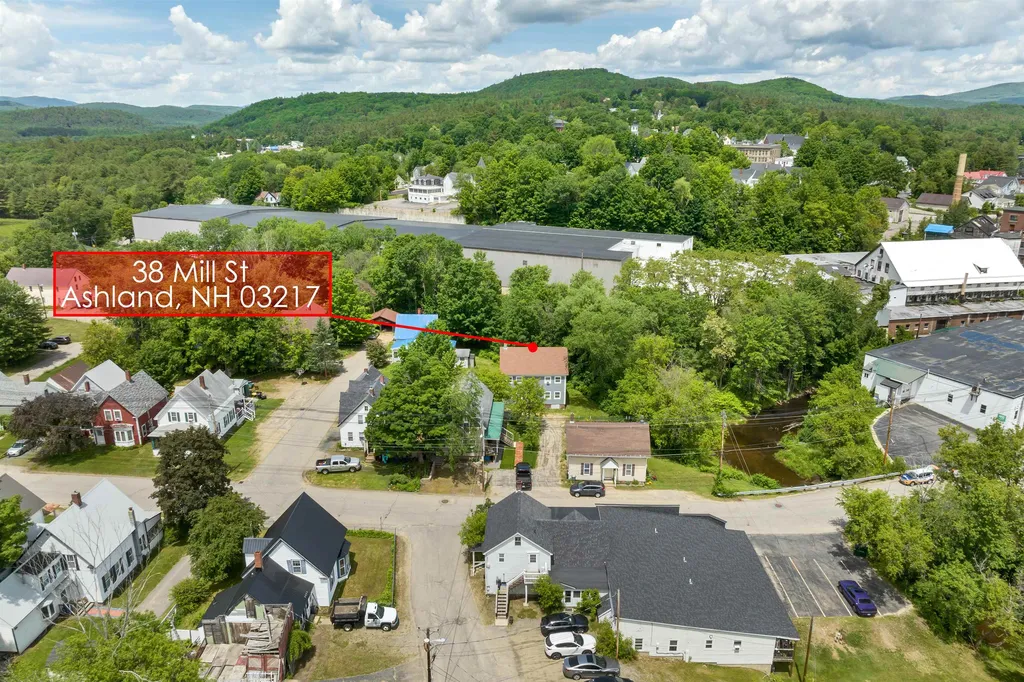 38 Mill Street Ashland NH 03217