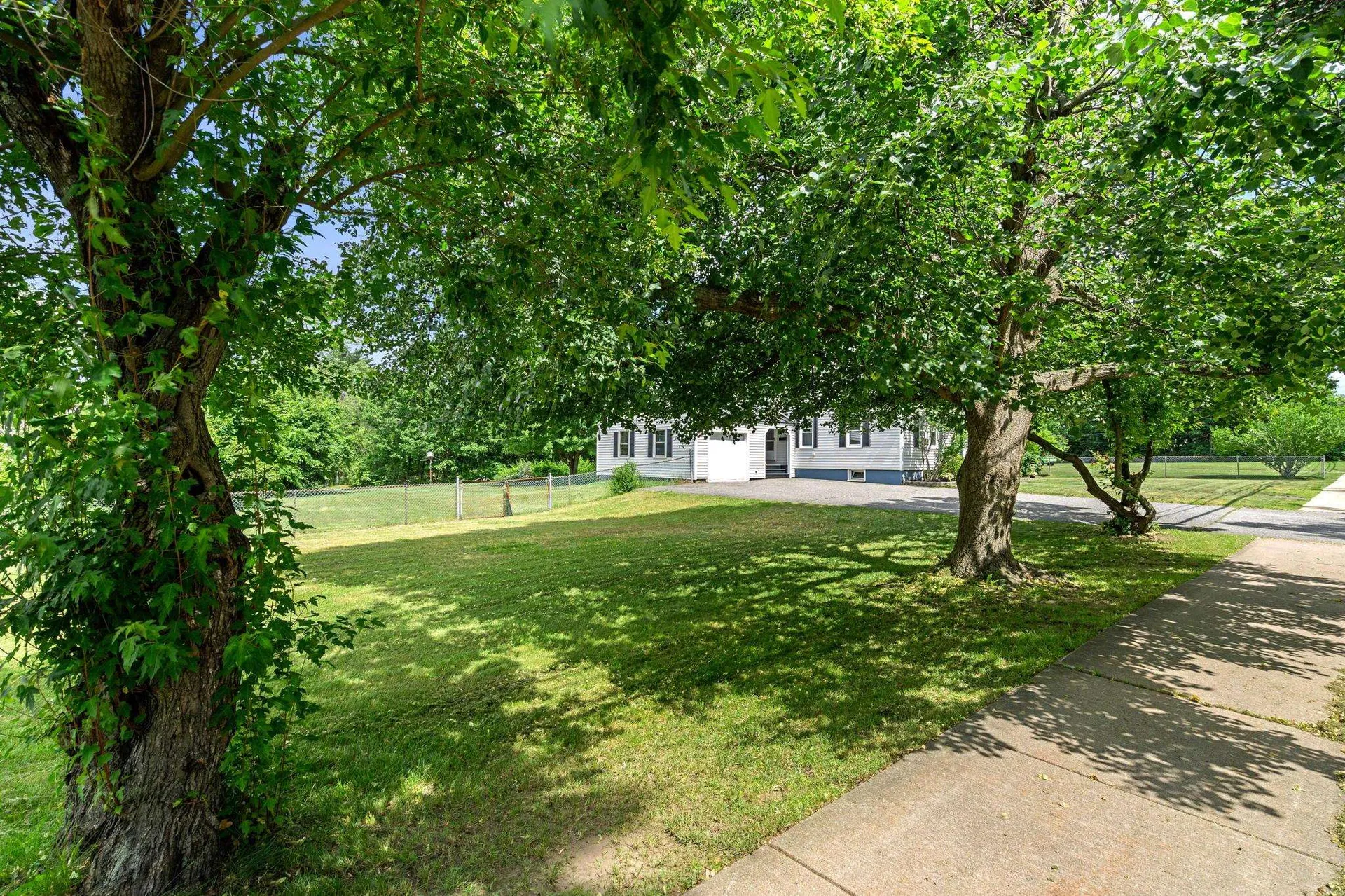 179 Sherburne Road Portsmouth NH 03801