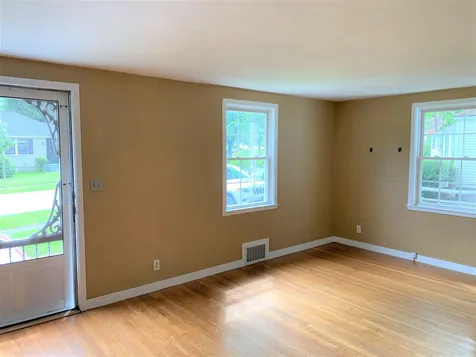 81 Decatur Road Portsmouth NH 03801