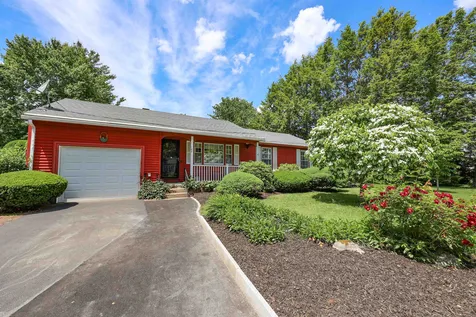 188 Sherwood Drive Manchester NH 03103