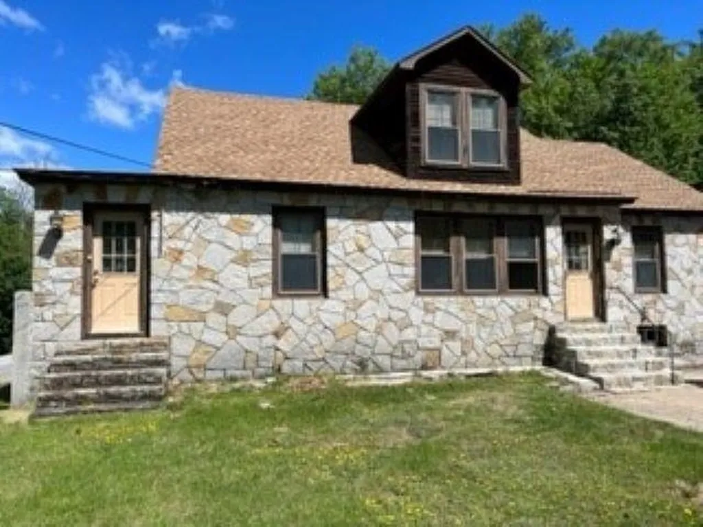 315 Hackett Hill Road Hooksett NH 03106