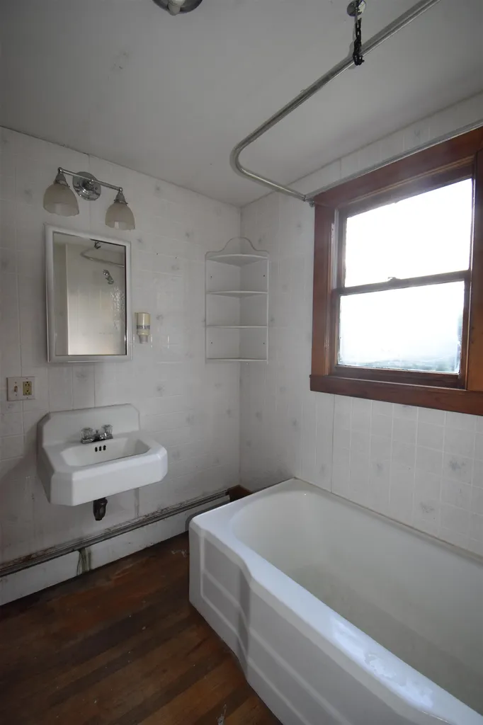 315 Hackett Hill Road Hooksett NH 03106