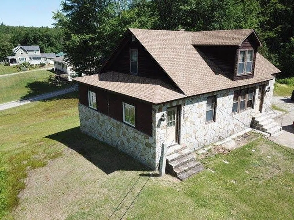 315 Hackett Hill Road Hooksett NH 03106