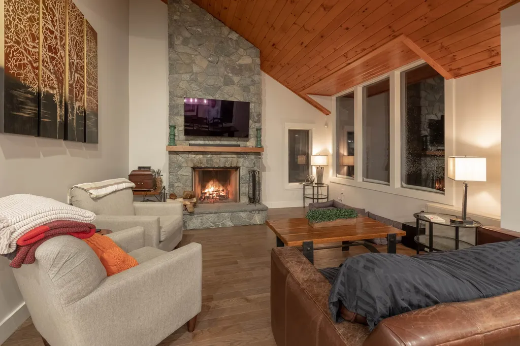 156 Black Mountain Road Lincoln NH 03251
