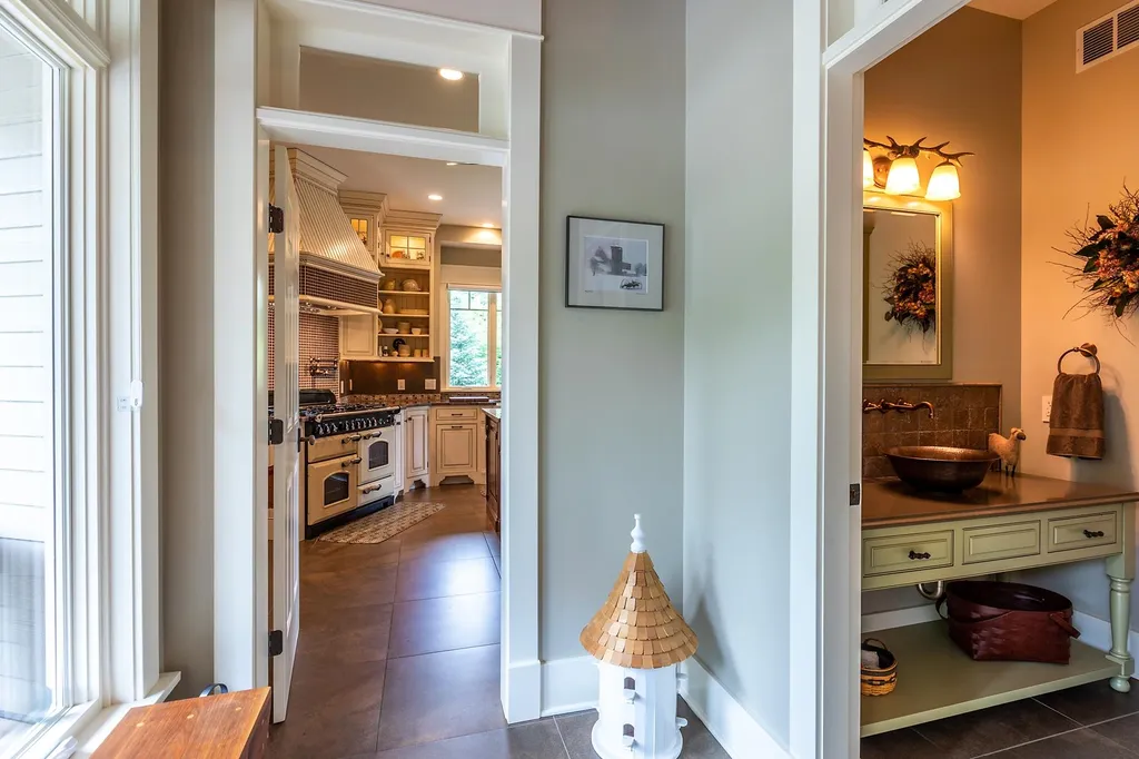 500-520 Partridge Hill Manchester VT 05255