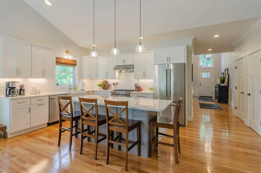 1 Catalpa Road Salem NH 03079