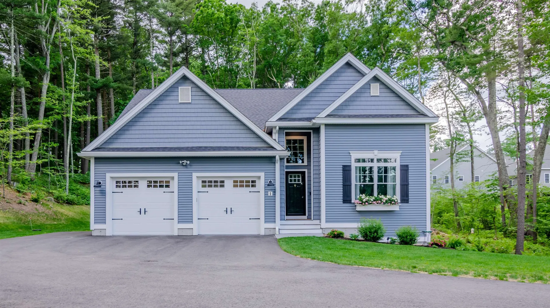 1 Catalpa Road Salem NH 03079