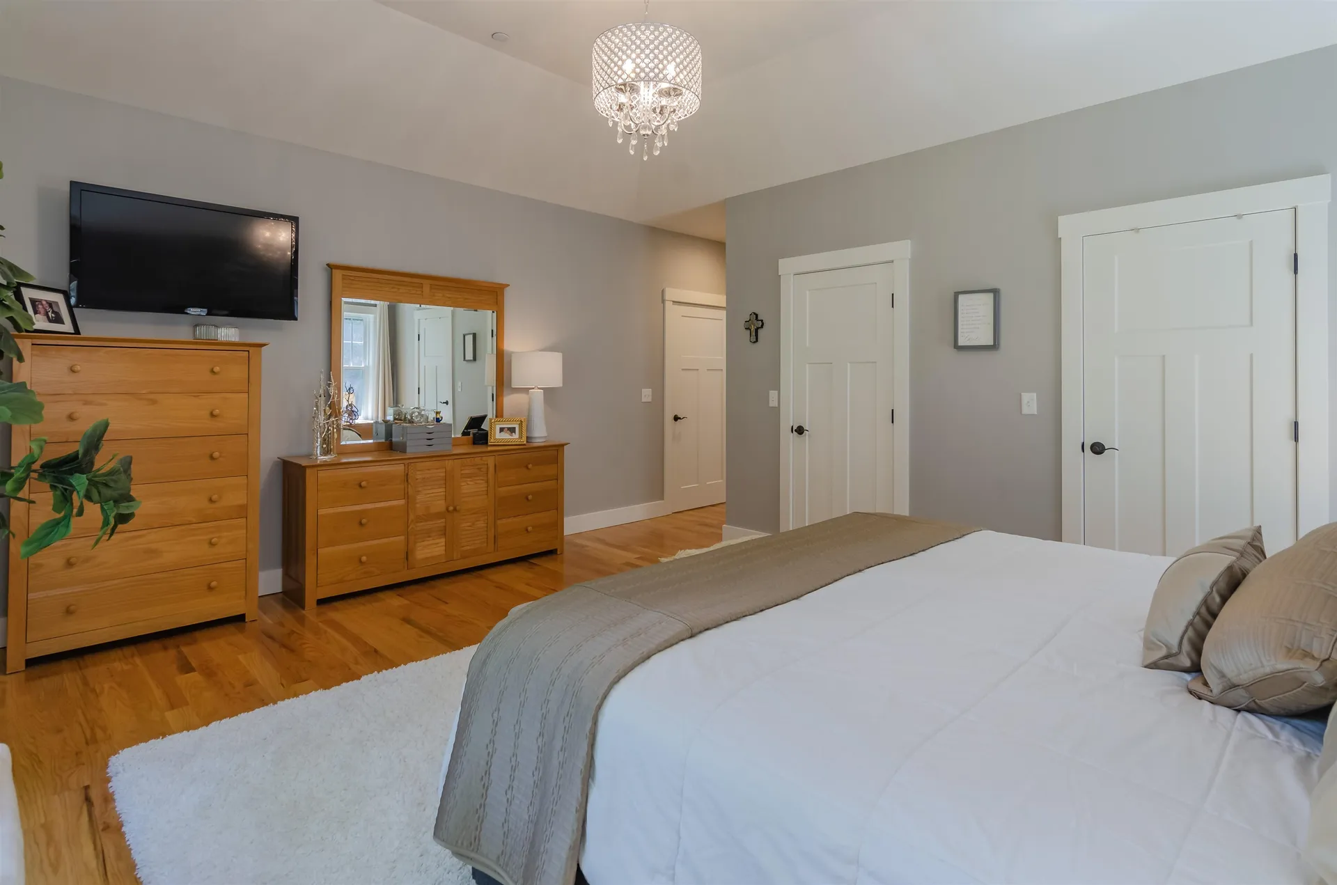 1 Catalpa Road Salem NH 03079