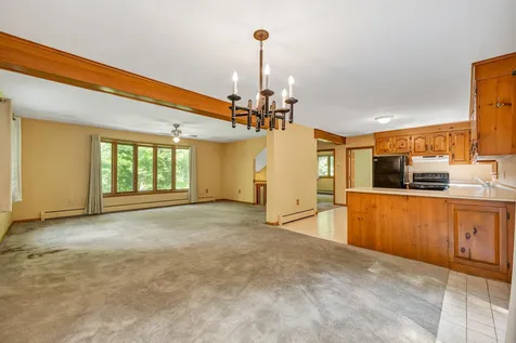16 Cross Lane Gilford NH 03249