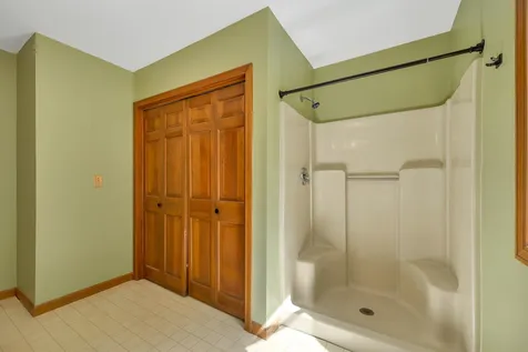 16 Cross Lane Gilford NH 03249