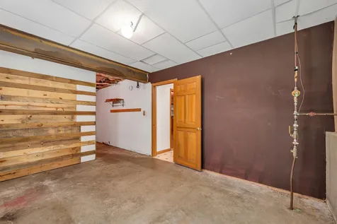 16 Cross Lane Gilford NH 03249