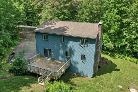 16 Cross Lane Gilford NH 03249